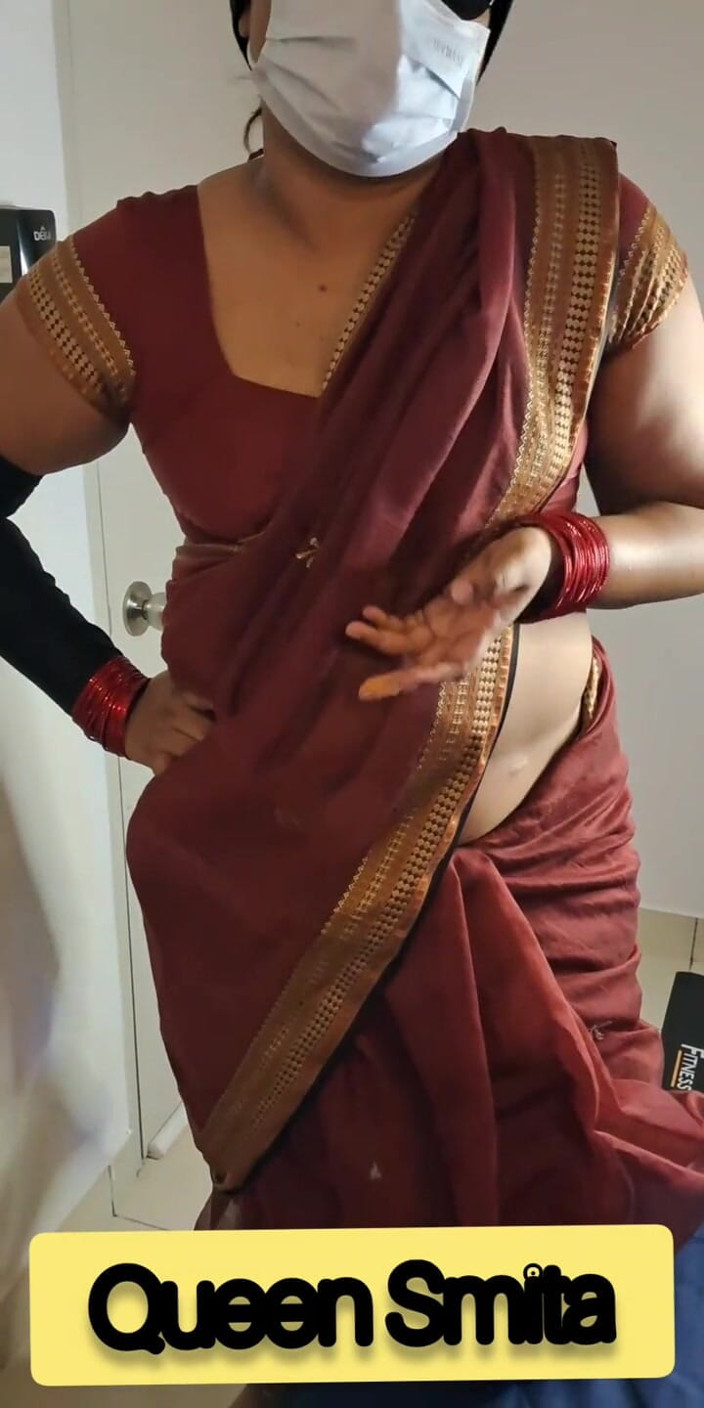 Goddess Silk Smita: Amma se nechce rozloučit s nevlastním synem