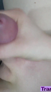 Shiri allwood an buttplug