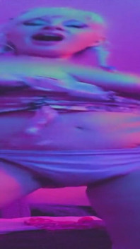 Rosie's Free XXX Filming Warm up!