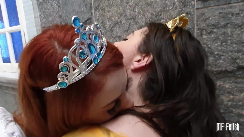 Sapphic Latinas: เจ้าหญิงสุดฮอตจากความฝันของคุณ