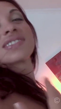 Amateur whore Olga needs an orgasm