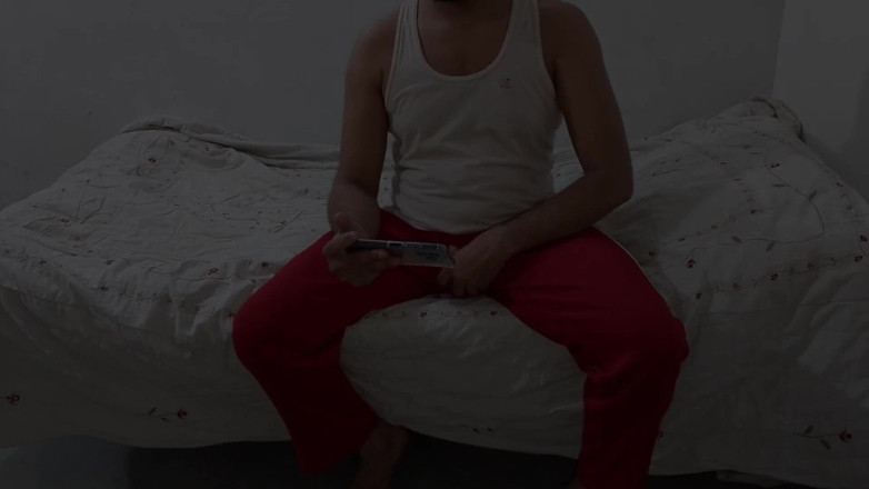 RedQueenRQ: Pembantu panas ngentot pemilik rumah