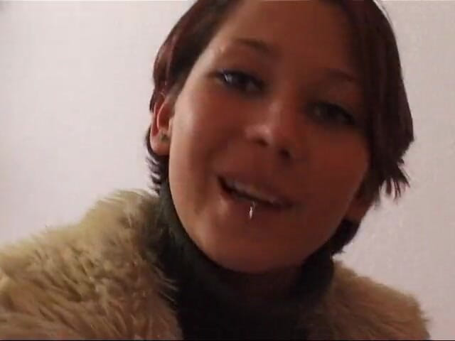 German Classic Porn videos: Schöne teen-titten in ihrem ersten casting