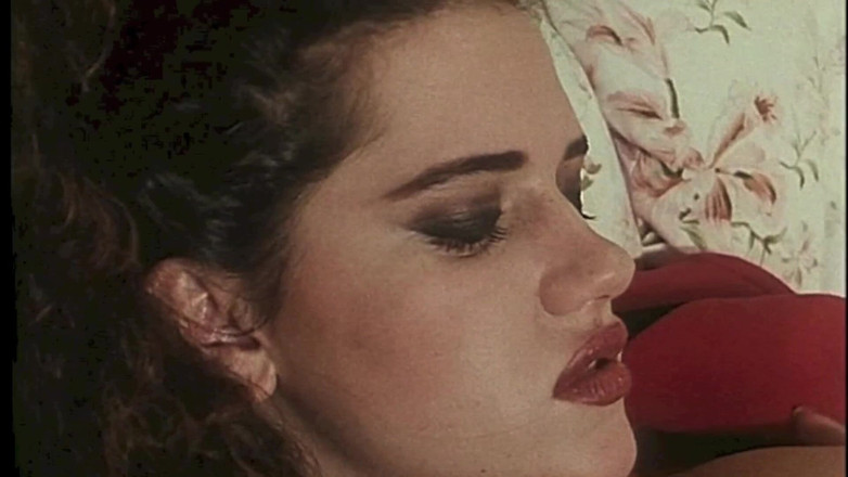 Inhonorof porn: The Vintage Slut in an Amazing Lesbian Scene