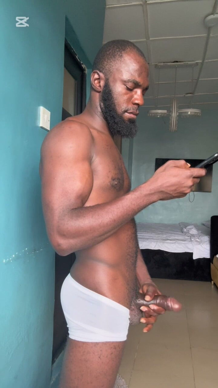 Bigmigh: I Feel Lonely at Home