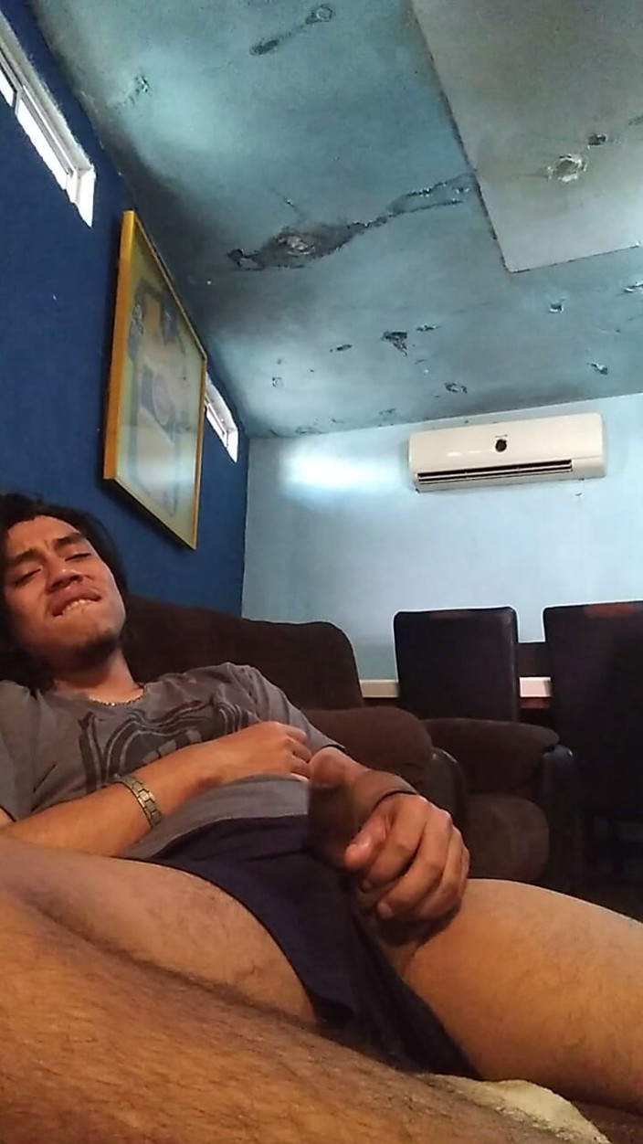 AlexAlejandro13: बस मेरे हॉट बेबी फेस को देखो