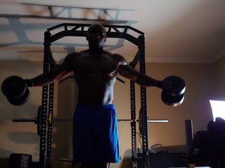 Hallelujah Johnson: Trening oporowy brak równowagi mięśni, gdy mięśnie z każdej strony...