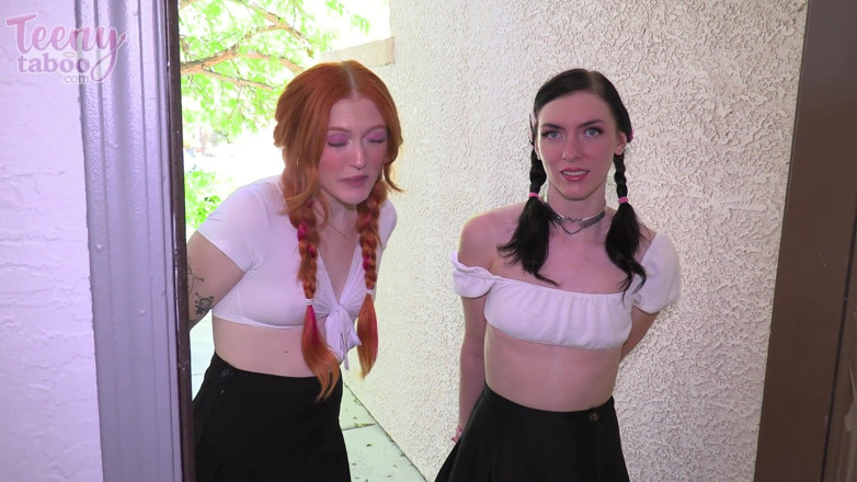 Teenytaboo: Erdbeere und Celestina verpflichten sich zu ihren noten