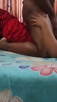 Adik Tiri Toket Besar Desi Toket Besar Dikelabui Untuk Menunggangi Kontol