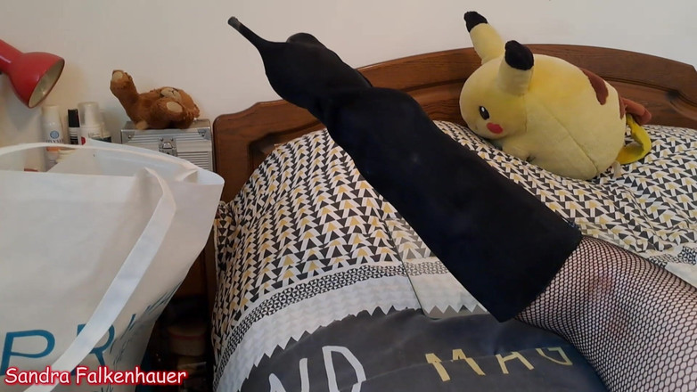 Sandra Falkenhauer: サンデー・ドラゴン