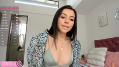 Cute Alice: Miluji vědět, že masturbuješ, zatímco sleduješ, jak jsem děvka
