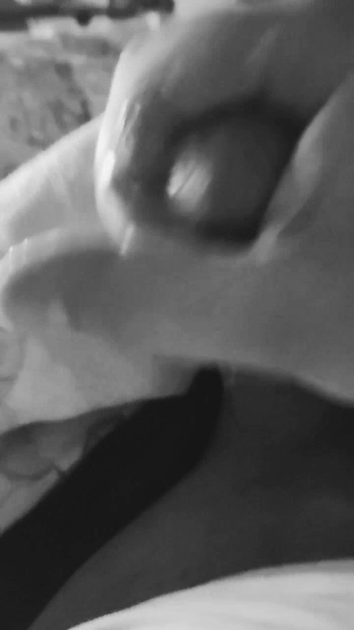 BB inneuhier: ポルノを見て、興奮すること