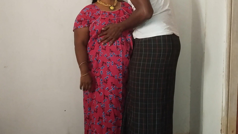 Santhi89: Suri rumah panas Tamil kongkek bagus dengan bekas teman lelaki