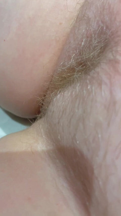 VikkiGeorgia: Hairy Labia