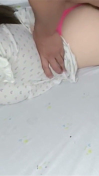 977 ฉันจับได้ว่าน้องสาวไม่แท้ทําอาหารและมันเกิดขึ้น...