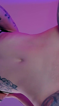 Mon demi-frère goûte ma sodomie avant une orgie