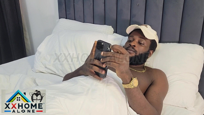 XX home alone: Rashy Star Sneaks up on Her Stepbro Masturbating and Ended...