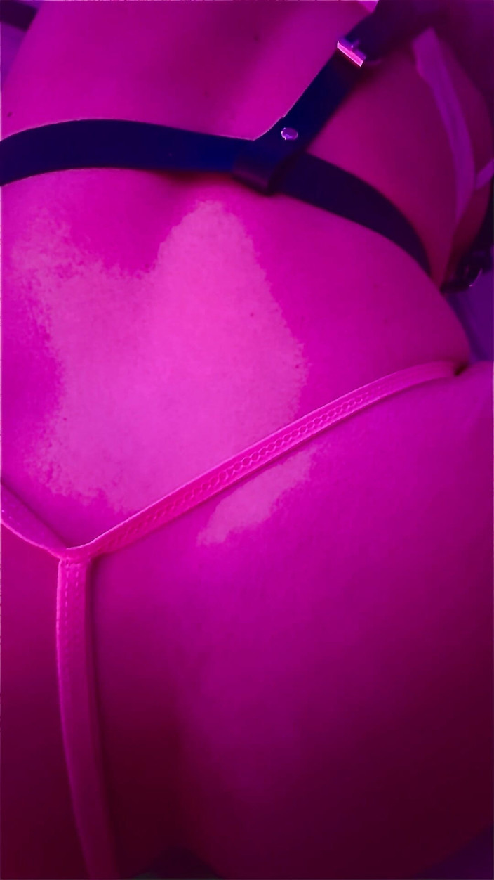 Mia Rae Fox: Ekskluzywne pierwsze spojrzenie - nie przegap