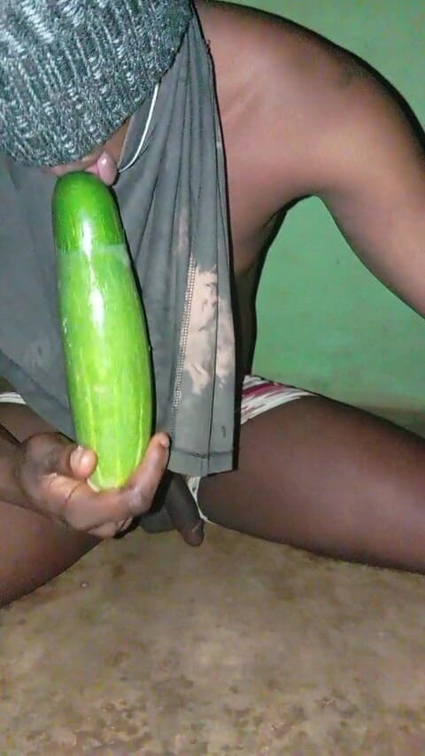 Badman4606: 내 흑인 자지를 빨아주는 신시아