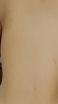 Teenie-mädchen bekommt ihren ersten echten orgasmus18+