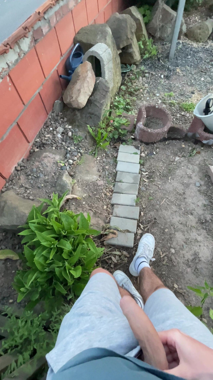 boyzxy212_2: Riskantní! Hraju si na ulici se svým ptákem