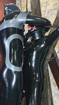 Extremes vergnügen für gloomy - alex latex
