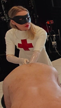 Femdom anaal vuistneuken - Adelina Noir vuistneuken Mr.x - Topview