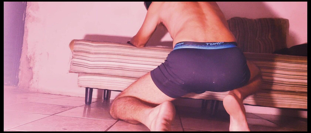 Stink HairyMale: 뮤직비디오 시크릿 마스카라도