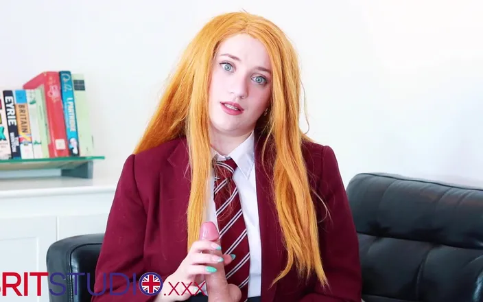Brit Studio: Hot British 18 Year Tells You How to Wank for Her