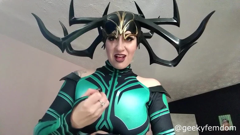 Geeky Femdom: Hela, instruction de branlette dans le monde entier
