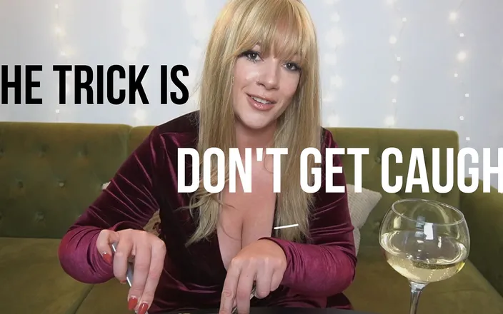 Sasha Curves: Stepmom: the Trick Is Not to Get Caught