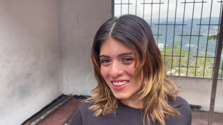 DereckandZoe: Me Follo a Mi Hermanastra En Plena Aventura