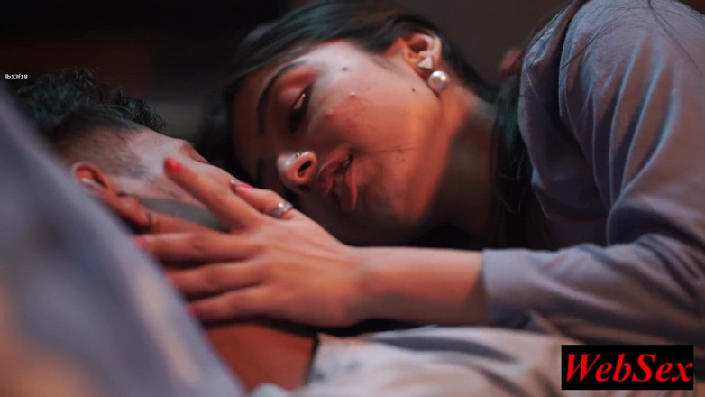 WebSex Premium: Daha önce ondan başka birini sikmemiştim! Eski kız arkadaşla son seks