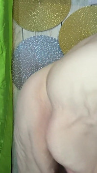 Whore Wants 10 Inside Her Juicy Box of Sin