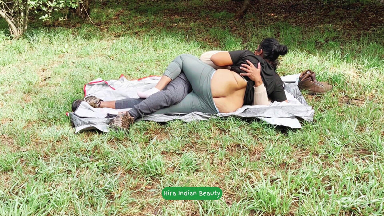 Hot 365 Entertainments: MILF India Berani Hira: Percintaan Luar Dengan Pantat Bogel Menekan,...
