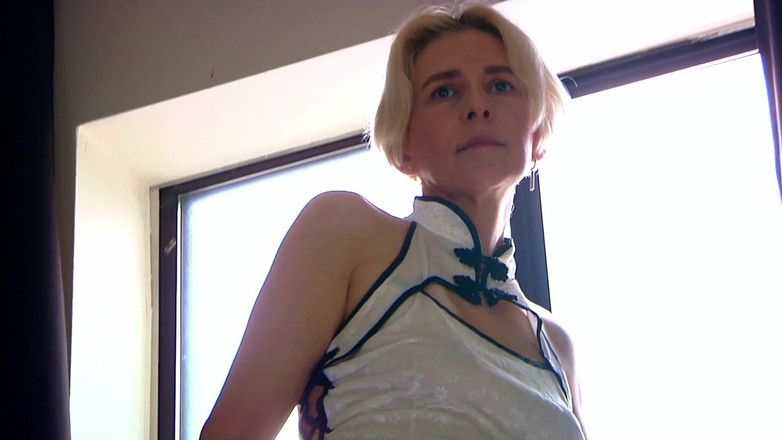 KinkyHome TV: A Homemade, Amateur Blowjob with a Blonde Girl