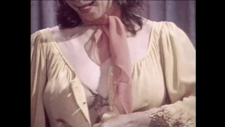 Vintage Usa: Orgie fantastických vintage prsatých teenagerek s chlupatou kundičkou ošukaná a...