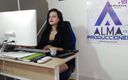 Alma Producciones: Я даю хороший трах моим жестким членом моему боссу, чтобы она не уволила меня с моей работы.