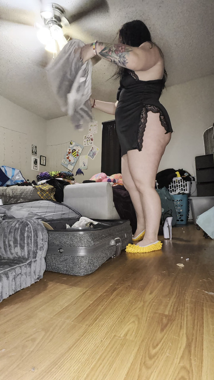 TheKinkyPwrLftr: Curățând camera mea
