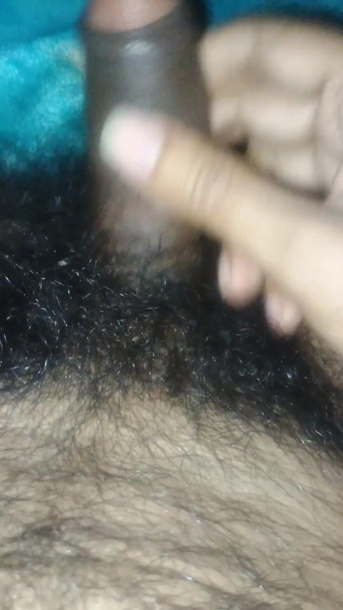 Hot_bobby: 日本男孩大硬鸡巴撸管 precum 秀