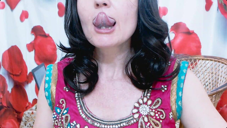 Bolly Karma: Miluji její X-obličej