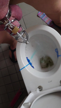 Piss in the Penis Cage with Catheter in Tights