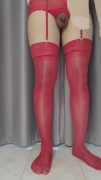 Coleção de Lingerie da Sissykanisa Ep20 Part2: Meia brilhante vermelha com meia-calça no topo