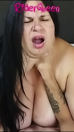 Riderqueen BBW Step Mom Latina Ebony: 큰 엉덩이의 라틴계 여자 비 밀프 라이더에게 후장 뿜기