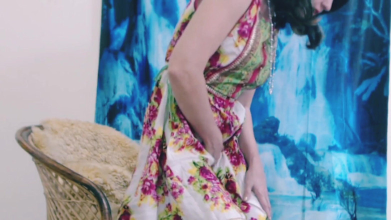 Bolly Karma: Fun4tips 2025 वीडियो - 30