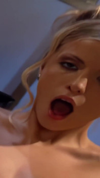 Blonde Secretary Care, Start with Deep Throat, Pussy Riding