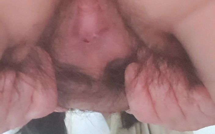 Mommy big hairy pussy: Podívejte se na moji kundičku a šukej mě