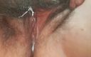 Mommy big hairy pussy: Open Hairy Pussy Exxtreme Creampie