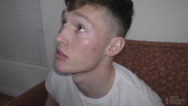 Boys half-way house: Remaja berotot diregangkan lubang ketat dengan pedih oleh dua dom...