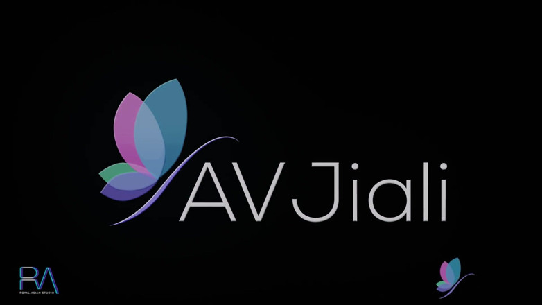 AV Jiali: Safada Huang Ying acaba fodendo sua colega de trabalho durante...